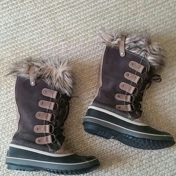 New Doral Joan of Arc boots - Picture 3 of 8